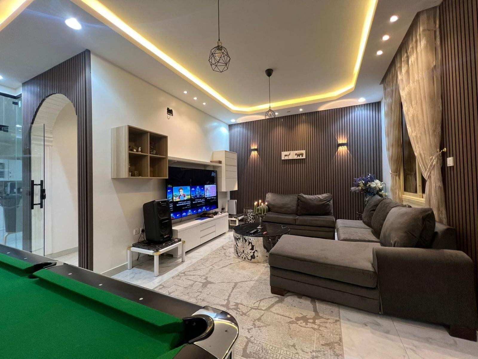 شقه فاخرة بالنرجس بالقرب من المطار Apartment